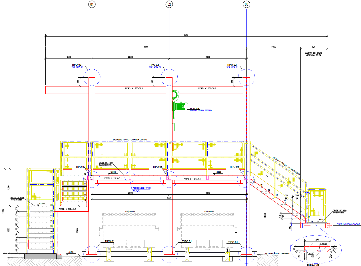 Desenho técnico em vista lateral de uma plataforma industrial metálica. O desenho mostra as dimensões e especificações da estrutura, incluindo a escada de acesso, corrimãos de segurança e detalhes estruturais, como perfis metálicos e fixações. O projeto inclui um guincho no topo da plataforma.