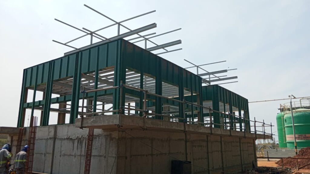 construção de mezanino para fábrica klabin