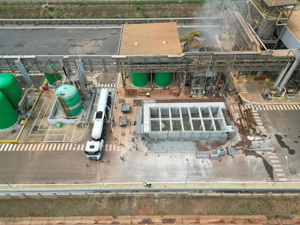 empresa engenharia e execução de obras de grande porte