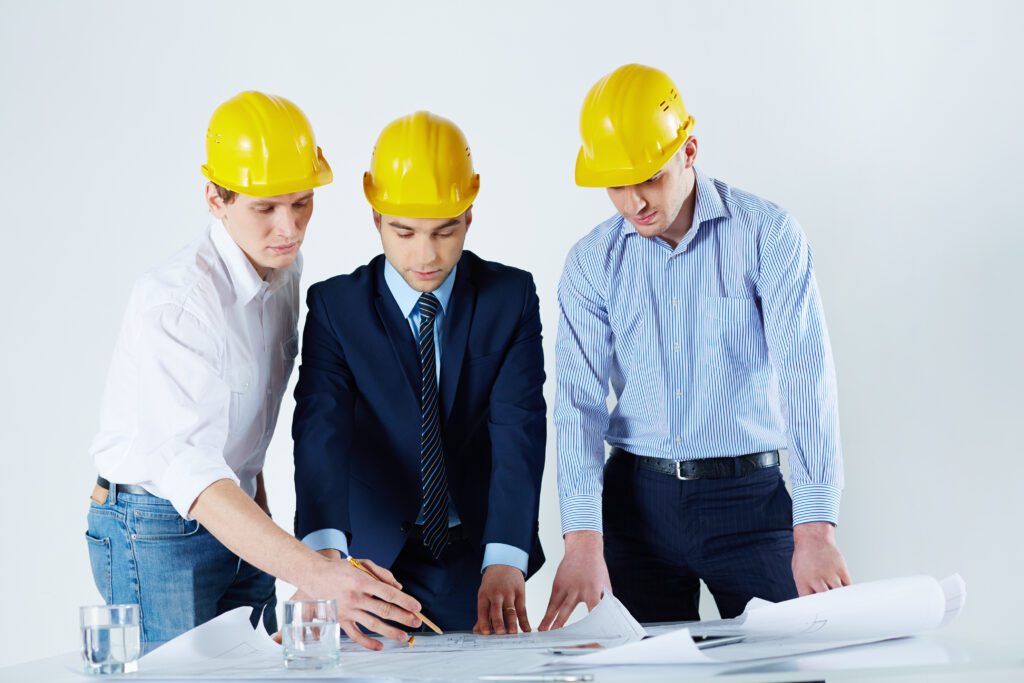 Engenheiros em obra